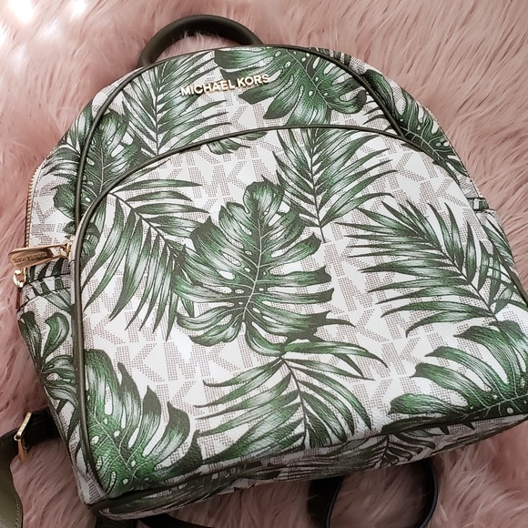 Michael Kors Abbey Tropical Leaf 